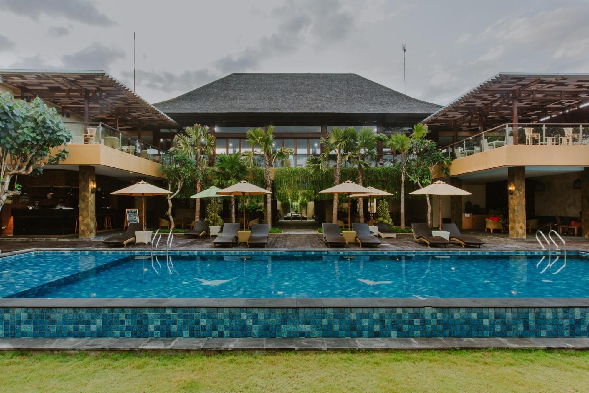 D'Nusa Beach Club And Resort Lembongan Exteriör bild