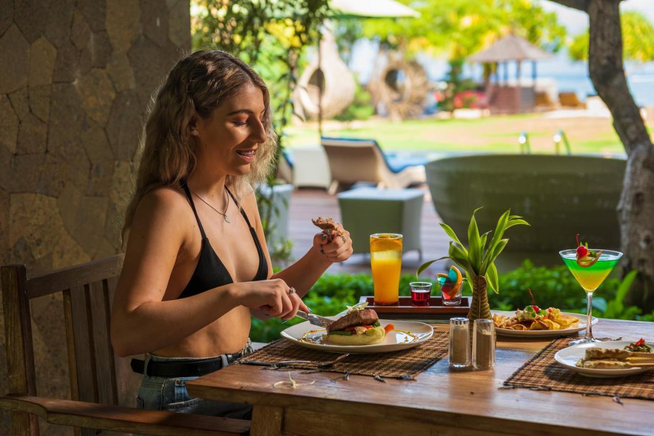D'Nusa Beach Club And Resort Lembongan Exteriör bild